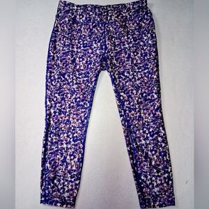 4/20$ ➡️ Iviva Women's Multicolor Patterned Leggings
